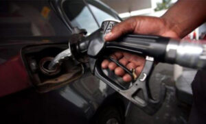 le prix de l’essence en hausse de 40 FCFA en février