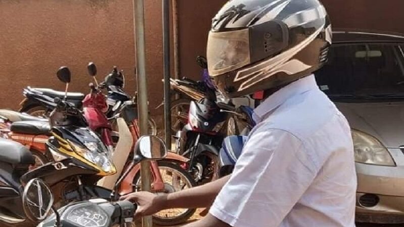 Motocycliste Côte d’Ivoire