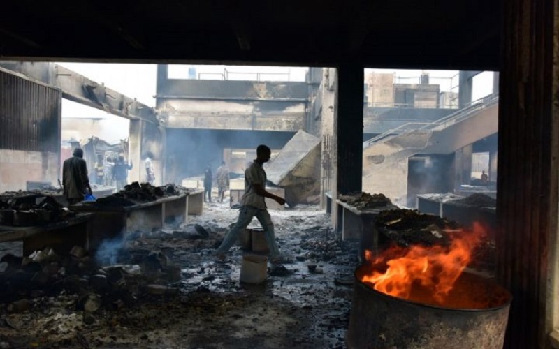 Incendie marché Abobo