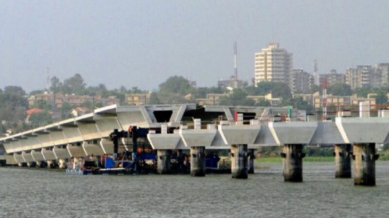 Pont de Yopougon