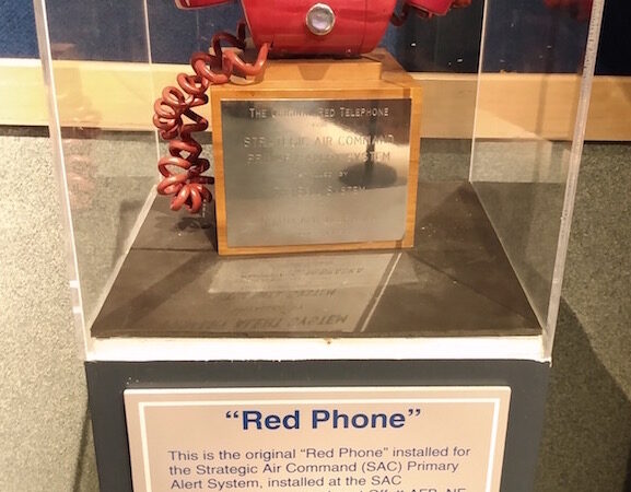 Téléphone rouge