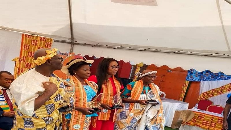 Le Groupe Écoles Alfred Nobel honore des agents admis à faire valoir leurs droits à la retraite