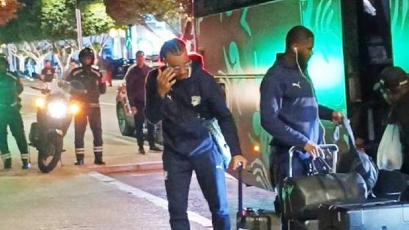 Les Éléphants posent leurs valises à Agadir