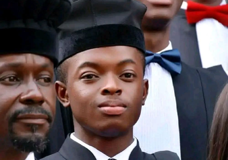 à 22 ans, est le plus jeune avocat du barreau