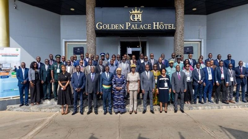 Côte d’Ivoire : L’Arcop renforce les capacités des inspecteurs généraux sur les marchés publics à Grand-Bassam