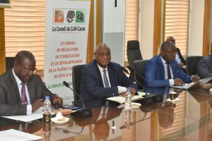 coopération entre le conseil du café-cacao et des experts du Ministère de l’Agriculture brésilien