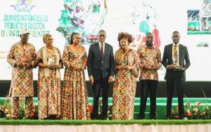 Cote d’ivoire / Le kilogramme de noix de cajou fixé à 400 FCFA bord champ