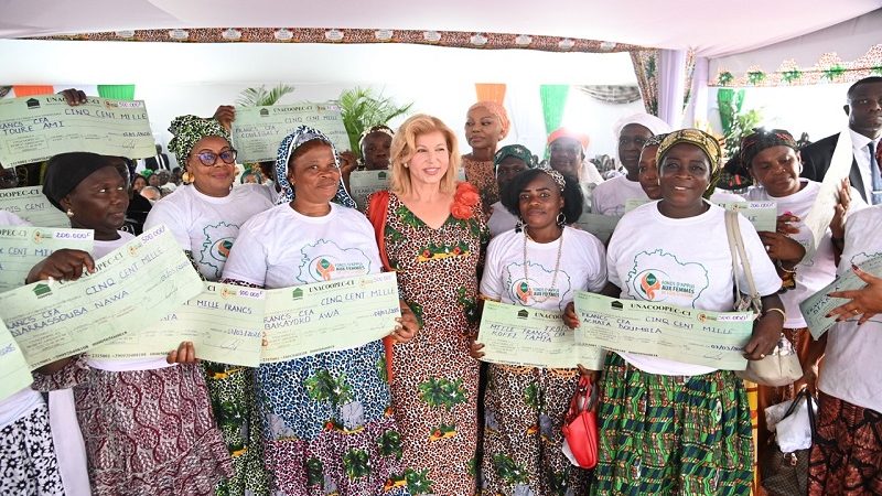 Dominique Ouattara /L’autonomisation économique des femmes est une clé du développement