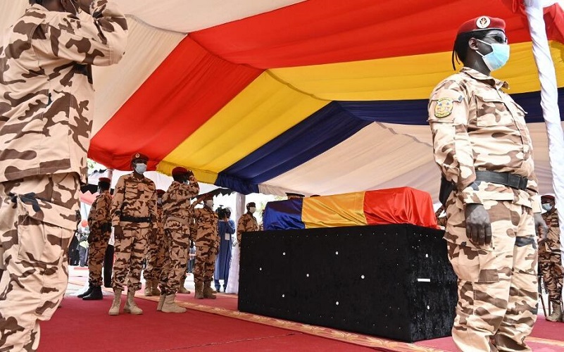 Il y a 05 ans, l’armée tchadienne annonçait la mort du président Idriss Déby Itno