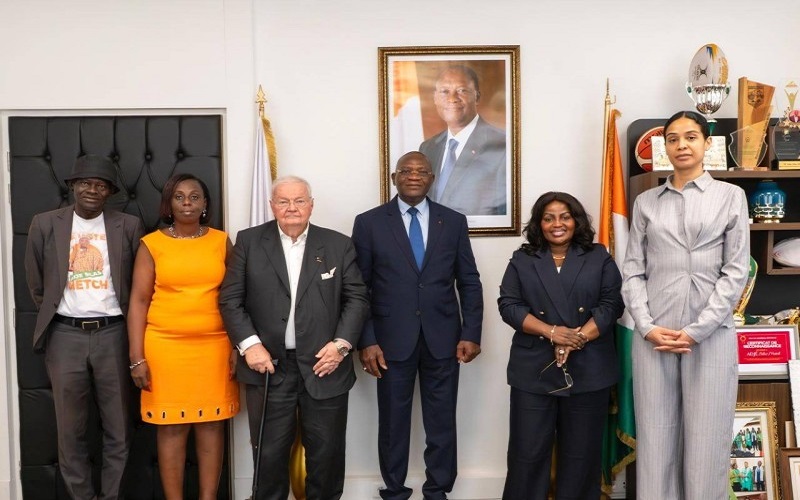 Côte d’Ivoire /Louis Van Bever honoré pour son engagement au service de la Nation