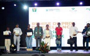 Bouaké / les meilleurs élèves et établissements distingués lors de la première édition du Prix d’excellence