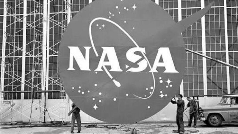 Il y a 68 ans, Dwight D. Eisenhower, président des États-Unis signait le décret d'application de la NASA