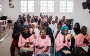 Afrique /17 femmes inspirent les jeunes générations à travers l’ouvrage « A Letter to My Younger Self »